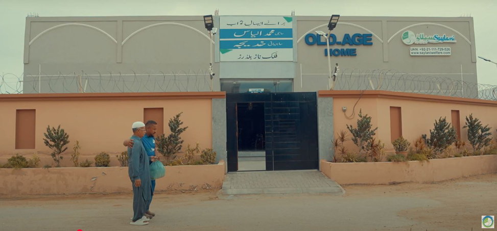 Old Age Home Donations: A Gift That Lasts a Lifetime