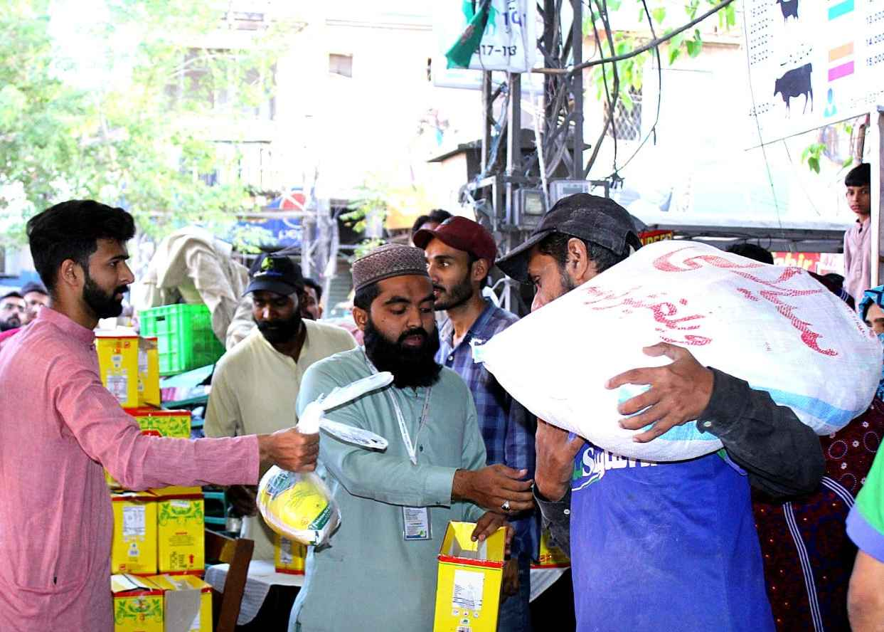 Saylani_Ehsaas_Aid_Fighting_Hunger_and_Homelessness_img1